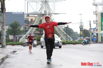BƯỚC CHẠY CHÀO XUÂN THÀNH PHỐ QUẢNG NGÃI 2024 - Ảnh #1231142
