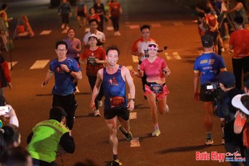 BƯỚC CHẠY CHÀO XUÂN THÀNH PHỐ QUẢNG NGÃI 2024 - Ảnh #1248960