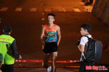BƯỚC CHẠY CHÀO XUÂN THÀNH PHỐ QUẢNG NGÃI 2024 - Ảnh #1241466