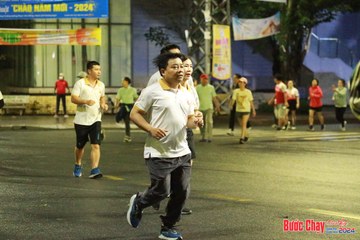BƯỚC CHẠY CHÀO XUÂN THÀNH PHỐ QUẢNG NGÃI 2024 - Ảnh #1223624