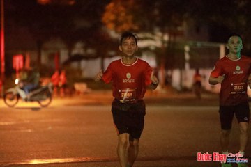 BƯỚC CHẠY CHÀO XUÂN THÀNH PHỐ QUẢNG NGÃI 2024 - Ảnh #1236537
