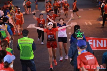 BƯỚC CHẠY CHÀO XUÂN THÀNH PHỐ QUẢNG NGÃI 2024 - Ảnh #1249803