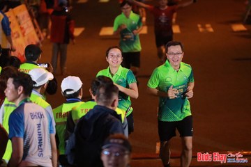 BƯỚC CHẠY CHÀO XUÂN THÀNH PHỐ QUẢNG NGÃI 2024 - Ảnh #1247591