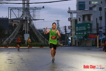 BƯỚC CHẠY CHÀO XUÂN THÀNH PHỐ QUẢNG NGÃI 2024 - Ảnh #1230227