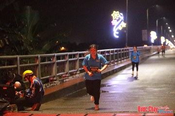 BƯỚC CHẠY CHÀO XUÂN THÀNH PHỐ QUẢNG NGÃI 2024 - Ảnh #1236272