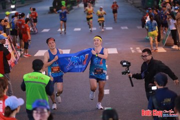 BƯỚC CHẠY CHÀO XUÂN THÀNH PHỐ QUẢNG NGÃI 2024 - Ảnh #1250133