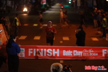 BƯỚC CHẠY CHÀO XUÂN THÀNH PHỐ QUẢNG NGÃI 2024 - Ảnh #1240606