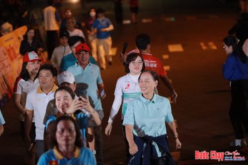 BƯỚC CHẠY CHÀO XUÂN THÀNH PHỐ QUẢNG NGÃI 2024 - Ảnh #1240445