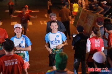 BƯỚC CHẠY CHÀO XUÂN THÀNH PHỐ QUẢNG NGÃI 2024 - Ảnh #1245947