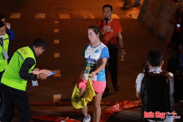 BƯỚC CHẠY CHÀO XUÂN THÀNH PHỐ QUẢNG NGÃI 2024 - Ảnh #1241597