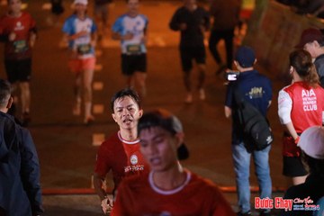 BƯỚC CHẠY CHÀO XUÂN THÀNH PHỐ QUẢNG NGÃI 2024 - Ảnh #1245912