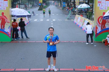 BƯỚC CHẠY CHÀO XUÂN THÀNH PHỐ QUẢNG NGÃI 2024 - Ảnh #1252301