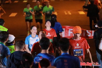 BƯỚC CHẠY CHÀO XUÂN THÀNH PHỐ QUẢNG NGÃI 2024 - Ảnh #1246497
