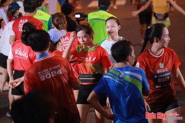 BƯỚC CHẠY CHÀO XUÂN THÀNH PHỐ QUẢNG NGÃI 2024 - Ảnh #1249601