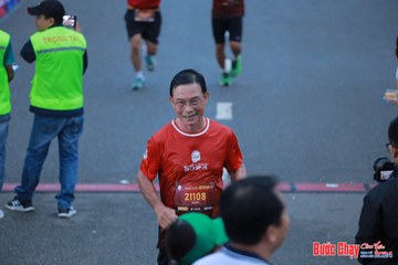BƯỚC CHẠY CHÀO XUÂN THÀNH PHỐ QUẢNG NGÃI 2024 - Ảnh #1251515