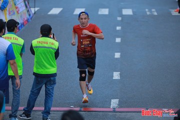BƯỚC CHẠY CHÀO XUÂN THÀNH PHỐ QUẢNG NGÃI 2024 - Ảnh #1251529