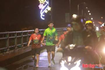 BƯỚC CHẠY CHÀO XUÂN THÀNH PHỐ QUẢNG NGÃI 2024 - Ảnh #1233085