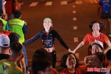 BƯỚC CHẠY CHÀO XUÂN THÀNH PHỐ QUẢNG NGÃI 2024 - Ảnh #1248992