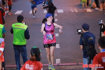 BƯỚC CHẠY CHÀO XUÂN THÀNH PHỐ QUẢNG NGÃI 2024 - Ảnh #1250124