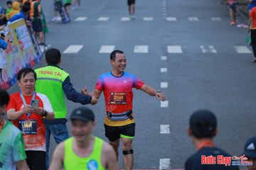 BƯỚC CHẠY CHÀO XUÂN THÀNH PHỐ QUẢNG NGÃI 2024 - Ảnh #1251911