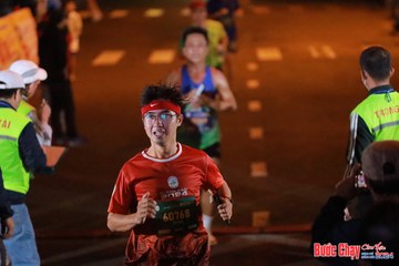 BƯỚC CHẠY CHÀO XUÂN THÀNH PHỐ QUẢNG NGÃI 2024 - Ảnh #1243216