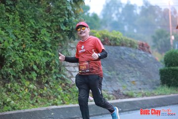 BƯỚC CHẠY CHÀO XUÂN THÀNH PHỐ QUẢNG NGÃI 2024 - Ảnh #1236853