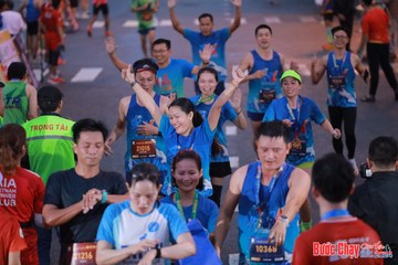 BƯỚC CHẠY CHÀO XUÂN THÀNH PHỐ QUẢNG NGÃI 2024 - Ảnh #1250238