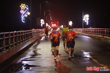 BƯỚC CHẠY CHÀO XUÂN THÀNH PHỐ QUẢNG NGÃI 2024 - Ảnh #1230099