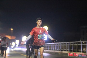 BƯỚC CHẠY CHÀO XUÂN THÀNH PHỐ QUẢNG NGÃI 2024 - Ảnh #1220149