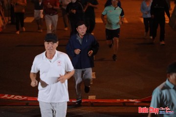 BƯỚC CHẠY CHÀO XUÂN THÀNH PHỐ QUẢNG NGÃI 2024 - Ảnh #1239681