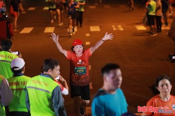 BƯỚC CHẠY CHÀO XUÂN THÀNH PHỐ QUẢNG NGÃI 2024 - Ảnh #1248550