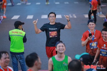 BƯỚC CHẠY CHÀO XUÂN THÀNH PHỐ QUẢNG NGÃI 2024 - Ảnh #1251087
