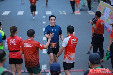 BƯỚC CHẠY CHÀO XUÂN THÀNH PHỐ QUẢNG NGÃI 2024 - Ảnh #1251564