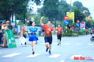 BƯỚC CHẠY CHÀO XUÂN THÀNH PHỐ QUẢNG NGÃI 2024 - Ảnh #1230943