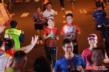 BƯỚC CHẠY CHÀO XUÂN THÀNH PHỐ QUẢNG NGÃI 2024 - Ảnh #1248973