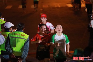 BƯỚC CHẠY CHÀO XUÂN THÀNH PHỐ QUẢNG NGÃI 2024 - Ảnh #1248278