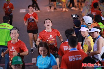 BƯỚC CHẠY CHÀO XUÂN THÀNH PHỐ QUẢNG NGÃI 2024 - Ảnh #1250034