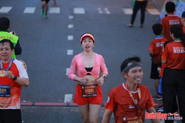 BƯỚC CHẠY CHÀO XUÂN THÀNH PHỐ QUẢNG NGÃI 2024 - Ảnh #1251048