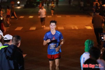 BƯỚC CHẠY CHÀO XUÂN THÀNH PHỐ QUẢNG NGÃI 2024 - Ảnh #1244089