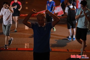 BƯỚC CHẠY CHÀO XUÂN THÀNH PHỐ QUẢNG NGÃI 2024 - Ảnh #1239299