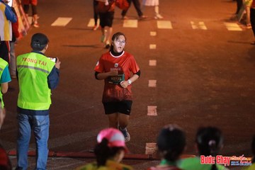 BƯỚC CHẠY CHÀO XUÂN THÀNH PHỐ QUẢNG NGÃI 2024 - Ảnh #1249216