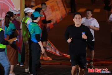 BƯỚC CHẠY CHÀO XUÂN THÀNH PHỐ QUẢNG NGÃI 2024 - Ảnh #1239238