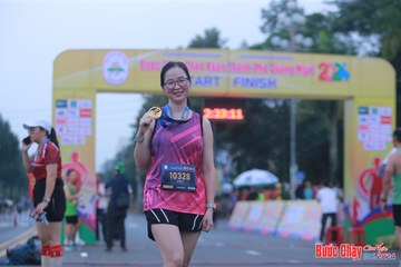 BƯỚC CHẠY CHÀO XUÂN THÀNH PHỐ QUẢNG NGÃI 2024 - Ảnh #1221522