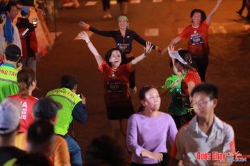 BƯỚC CHẠY CHÀO XUÂN THÀNH PHỐ QUẢNG NGÃI 2024 - Ảnh #1248985