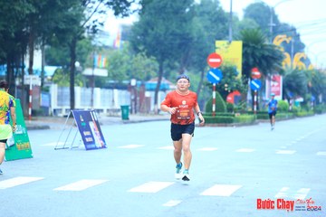 BƯỚC CHẠY CHÀO XUÂN THÀNH PHỐ QUẢNG NGÃI 2024 - Ảnh #1233058