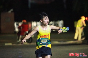BƯỚC CHẠY CHÀO XUÂN THÀNH PHỐ QUẢNG NGÃI 2024 - Ảnh #1223881