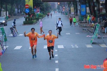 BƯỚC CHẠY CHÀO XUÂN THÀNH PHỐ QUẢNG NGÃI 2024 - Ảnh #1252145