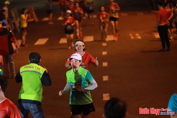 BƯỚC CHẠY CHÀO XUÂN THÀNH PHỐ QUẢNG NGÃI 2024 - Ảnh #1248783