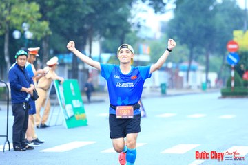 BƯỚC CHẠY CHÀO XUÂN THÀNH PHỐ QUẢNG NGÃI 2024 - Ảnh #1232837