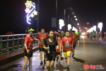 BƯỚC CHẠY CHÀO XUÂN THÀNH PHỐ QUẢNG NGÃI 2024 - Ảnh #1233311